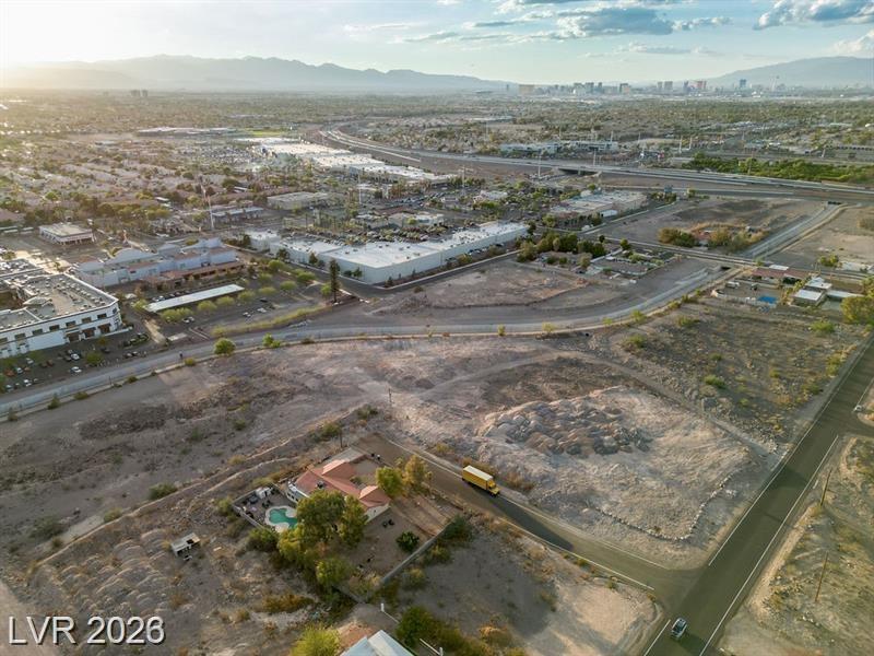 0 Delano, Henderson - additional photo